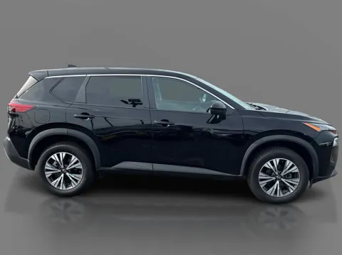 More photos of 2022 Nissan Rogue AWD SV at 5 Star Auto Plaza - St. Charles, MO