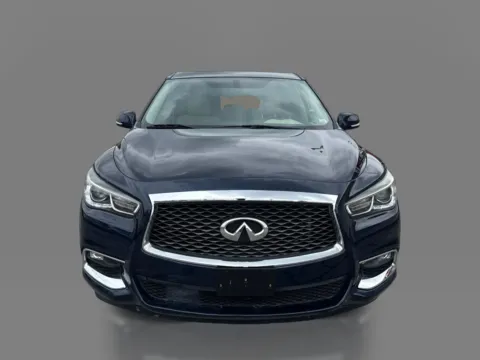 Photos of 2018 INFINITI QX60 4d SUV AWD for sale in Saint Charles, MO at 5 Star Auto Plaza - St. Charles