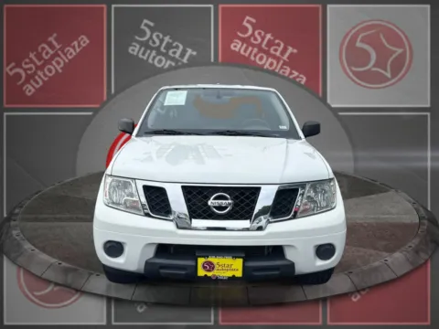Photos of 2018 Nissan Frontier King Cab SV Auto for sale in Saint Charles, MO at 5 Star Auto Plaza - St. Charles