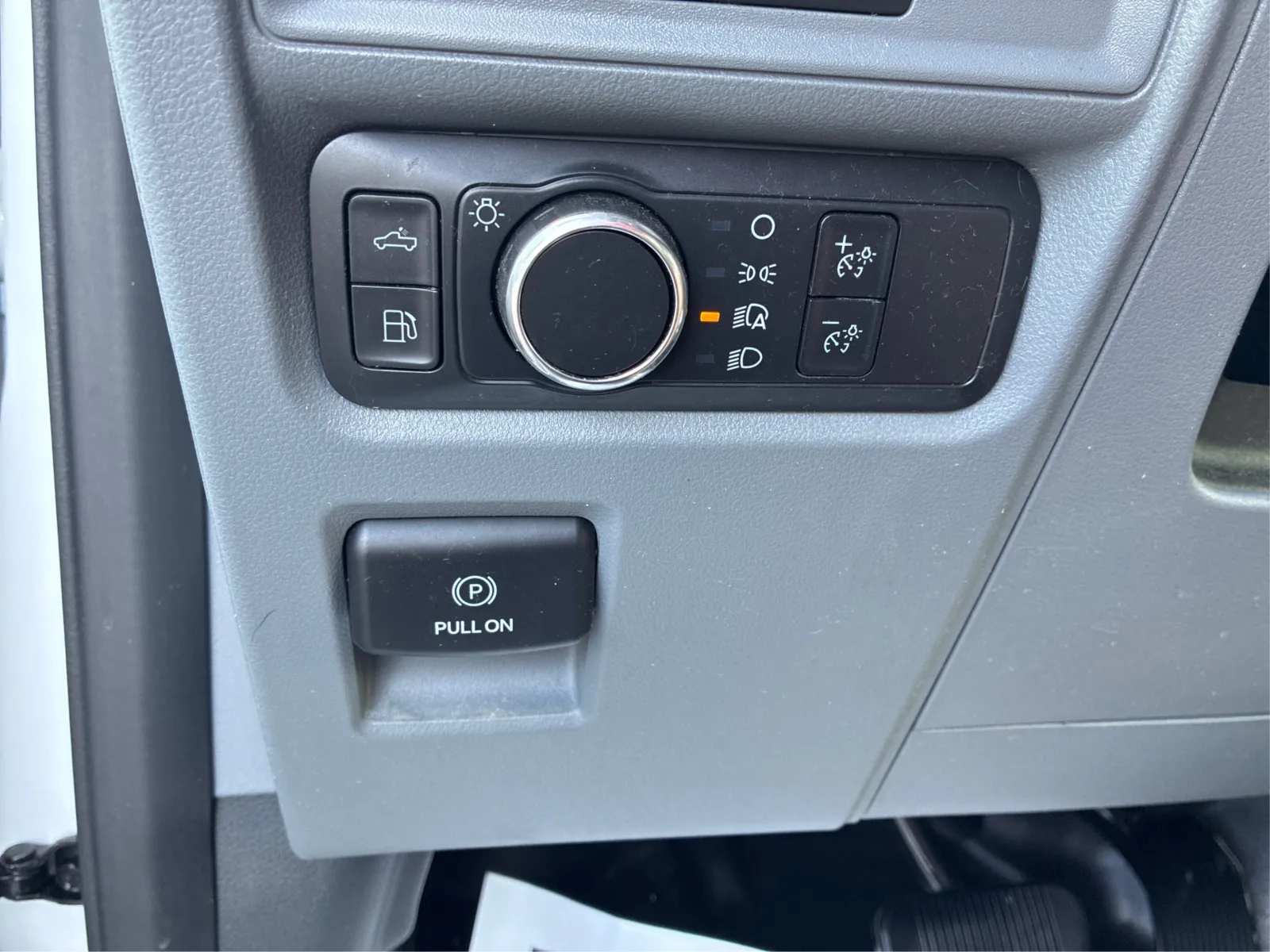 Ford F-150 photo 15