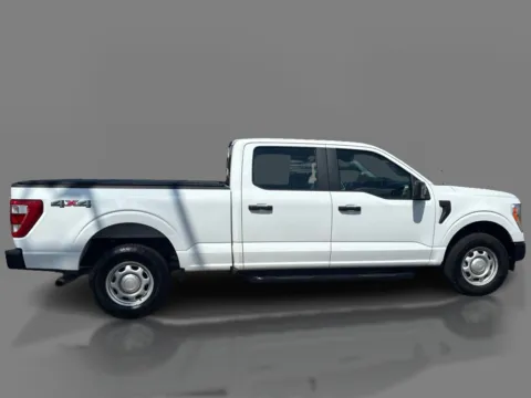 More photos of 2022 Ford F-150 XL SuperCrew 5.5' Box at 5 Star Auto Plaza - St. Charles, MO
