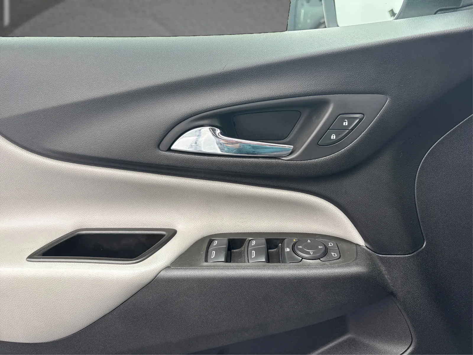Chevrolet Equinox photo 14