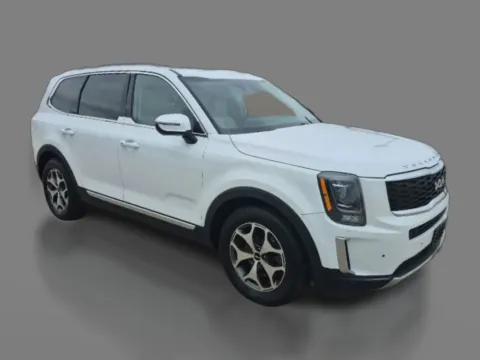 Another view of 2022 Kia Telluride EX FWD for sale in Saint Charles, MO at 5 Star Auto Plaza - St. Charles