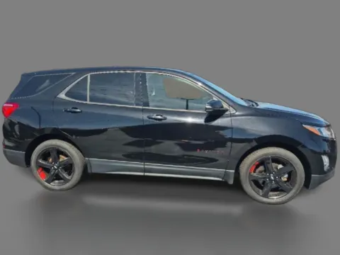 More photos of 2018 Chevrolet Equinox 4d SUV AWD LT w/2LT at 5 Star Auto Plaza - St. Charles, MO