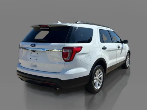 More photos of 2017 Ford Explorer 4d SUV FWD Ecoboost at 5 Star Auto Plaza - St. Charles, MO