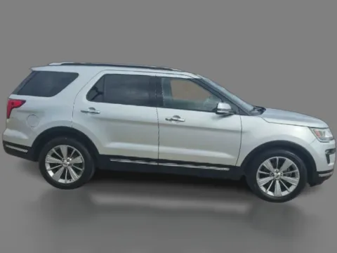 More photos of 2018 Ford Explorer 4d SUV FWD Limited at 5 Star Auto Plaza - St. Charles, MO