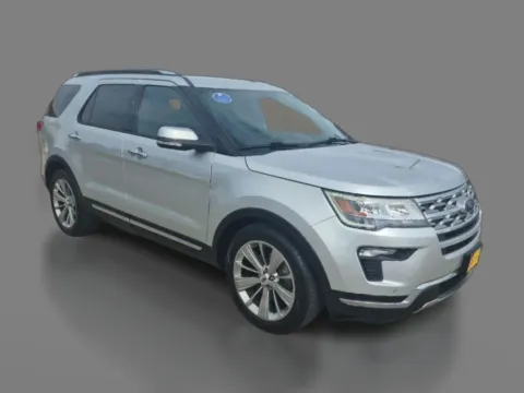 Another view of 2018 Ford Explorer 4d SUV FWD Limited for sale in Saint Charles, MO at 5 Star Auto Plaza - St. Charles