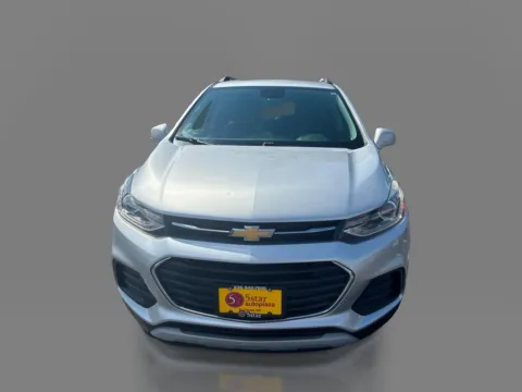Photos of 2019 Chevrolet Trax 4d SUV FWD LT for sale in Saint Charles, MO at 5 Star Auto Plaza - St. Charles