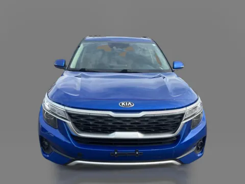 Photos of 2021 Kia Seltos 4d SUV AWD S for sale in Saint Charles, MO at 5 Star Auto Plaza - St. Charles