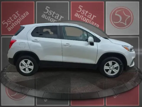More photos of 2021 Chevrolet Trax AWD 4dr LS at 5 Star Auto Plaza - St. Charles, MO