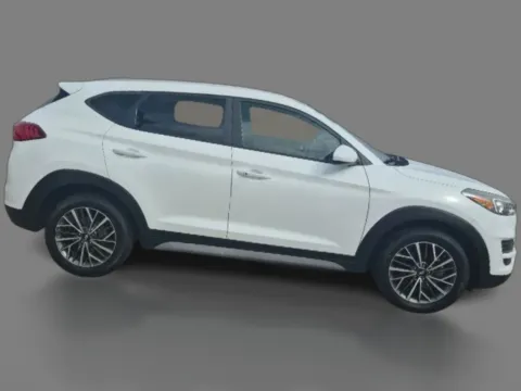 More photos of 2021 Hyundai Tucson SEL FWD at 5 Star Auto Plaza - St. Charles, MO