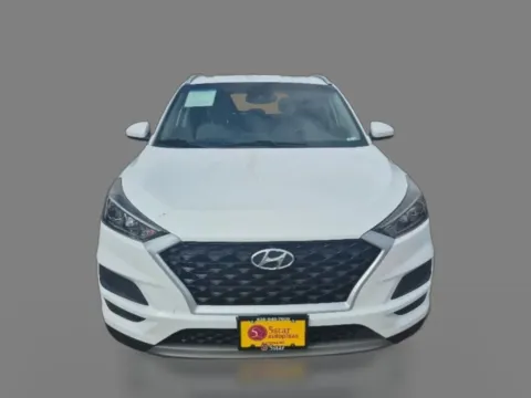 Photos of 2021 Hyundai Tucson SEL FWD for sale in Saint Charles, MO at 5 Star Auto Plaza - St. Charles