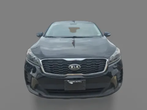 Photos of 2019 Kia Sorento 4d SUV AWD LX I4 for sale in Saint Charles, MO at 5 Star Auto Plaza - St. Charles