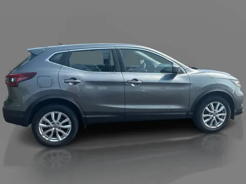 More photos of 2021 Nissan Rogue Sport FWD S at 5 Star Auto Plaza - St. Charles, MO