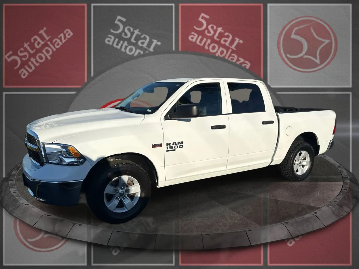 2023 Ram 1500 Classic SLT Crew Cab 5'7" Box