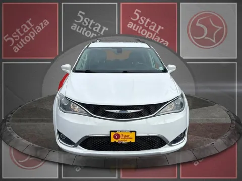 Photos of 2018 Chrysler Pacifica 4d Wagon Touring L for sale in Saint Charles, MO at 5 Star Auto Plaza - St. Charles