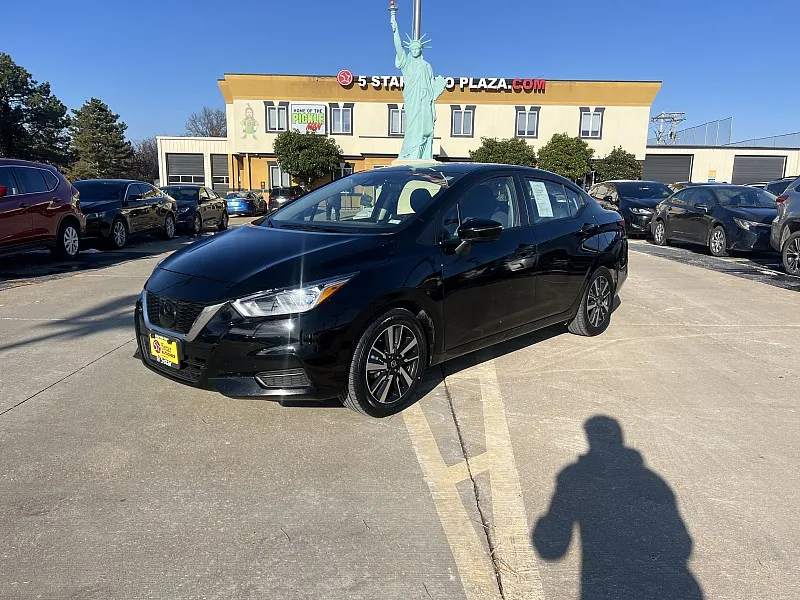 2021 Nissan Versa SV CVT for sale in Saint Charles, MO