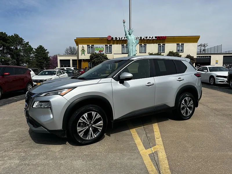 2022 Nissan Rogue AWD SV for sale in Saint Charles, MO