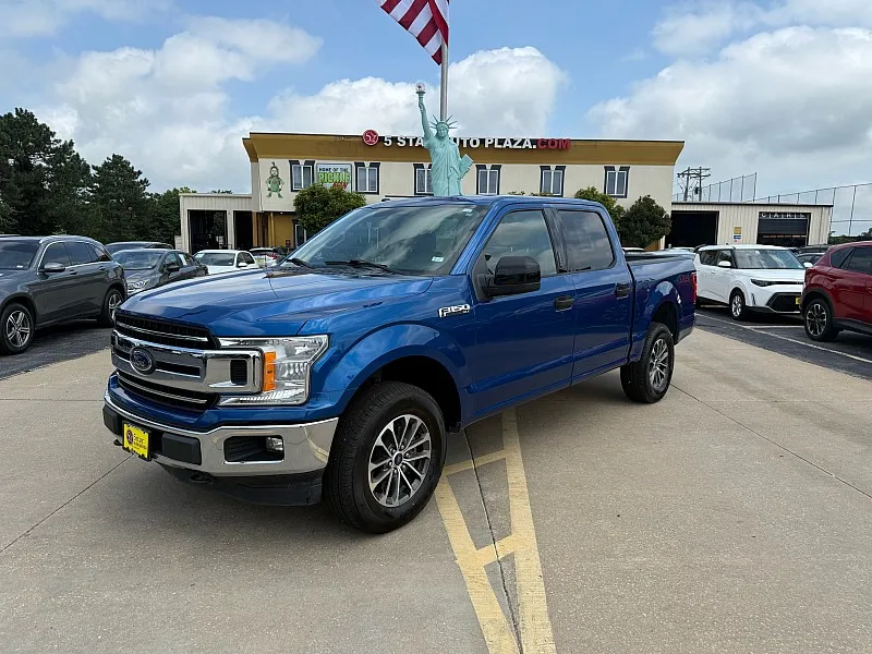 Blue 2018 Ford F-150 SuperCrew XLT 5 1/2 for sale in Saint Charles, MO
