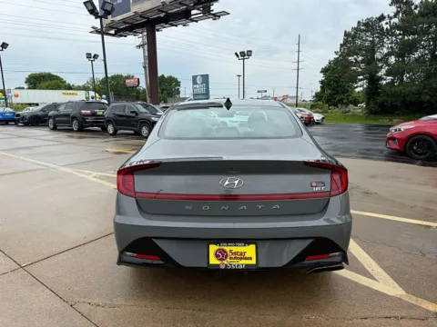 More photos of 2021 Hyundai Sonata SEL Plus 1.6T at 5 Star Auto Plaza - St. Charles, MO