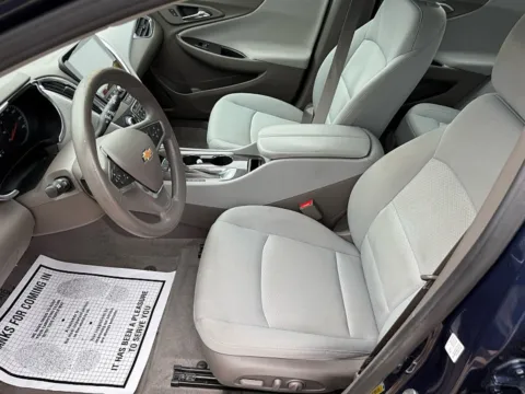 More photos of 2020 Chevrolet Malibu 4d Sedan LT at 5 Star Auto Plaza - St. Charles, MO
