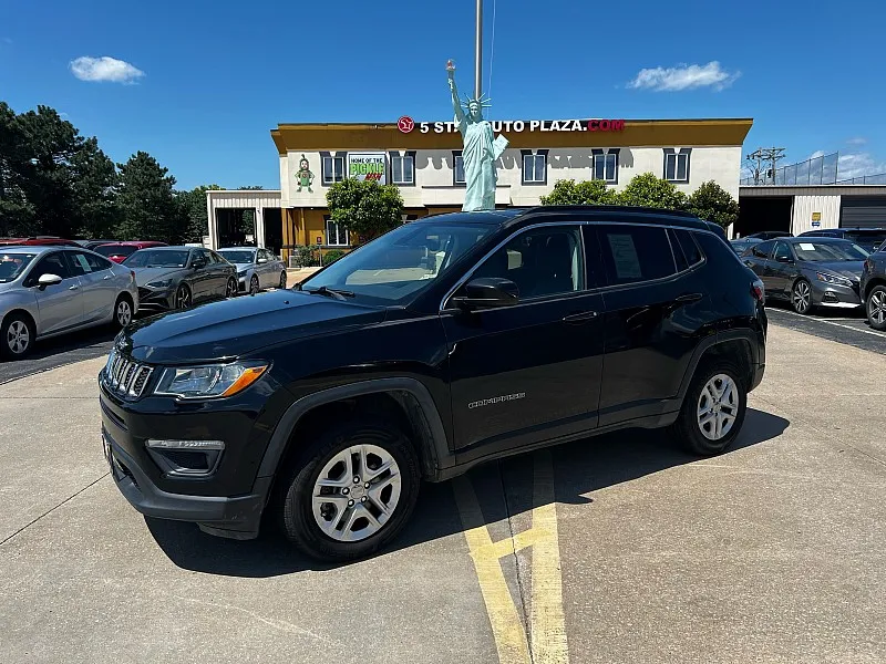 2018 Jeep Compass 4d SUV 4WD Latitude for sale in Saint Charles, MO