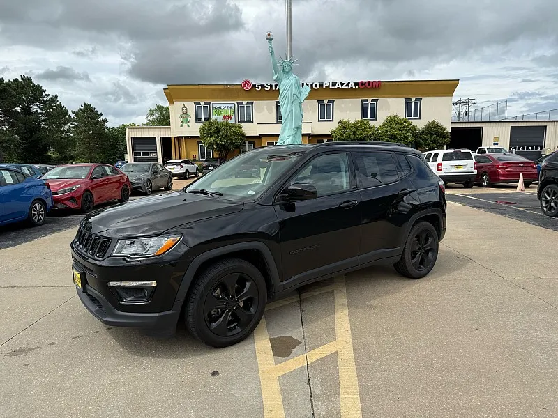 2019 Jeep Compass 4d SUV FWD Latitude Altitude