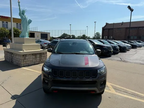 More photos of 2022 Jeep Compass Trailhawk 4x4 at 5 Star Auto Plaza - St. Charles, MO