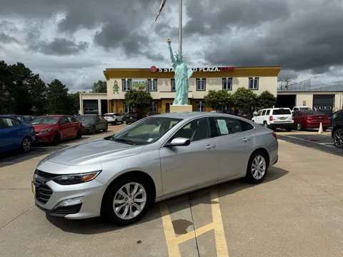 Photos of 2022 Chevrolet Malibu 4dr Sdn LT for sale in Saint Charles, MO at 5 Star Auto Plaza - St. Charles