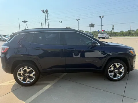 Another view of 2019 Jeep Compass 4d SUV 4WD Limited for sale in Saint Charles, MO at 5 Star Auto Plaza - St. Charles