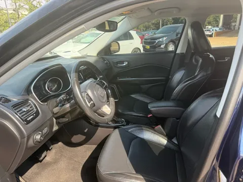More photos of 2019 Jeep Compass 4d SUV 4WD Limited at 5 Star Auto Plaza - St. Charles, MO