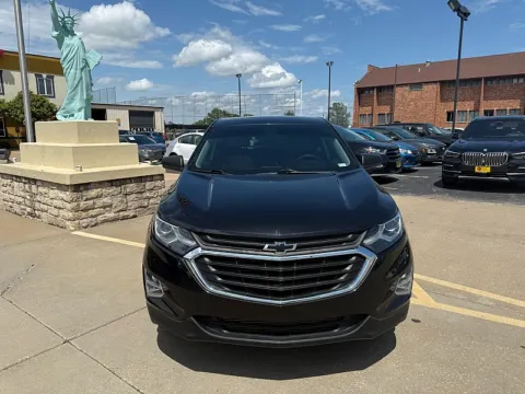 Another view of 2019 Chevrolet Equinox 4d SUV AWD LS for sale in Saint Charles, MO at 5 Star Auto Plaza - St. Charles