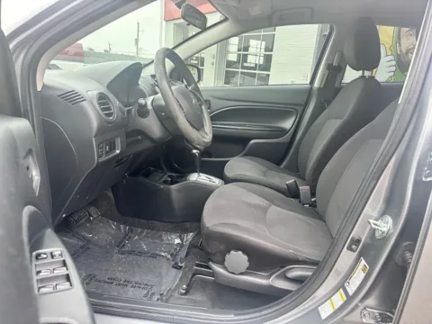 More photos of 2020 Mitsubishi Mirage 4d Hatchback ES CVT at 5 Star Auto Plaza - St. Charles, MO