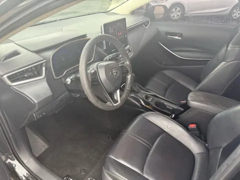 More photos of 2020 Toyota Corolla 4d Sedan XLE at 5 Star Auto Plaza - St. Charles, MO