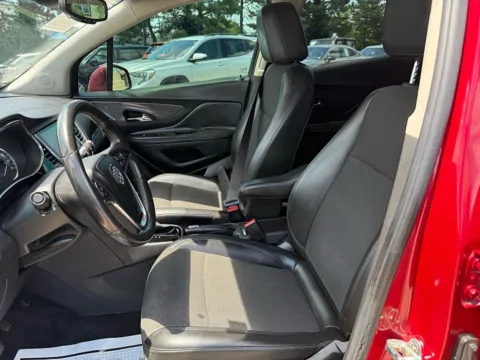 More photos of 2018 Buick Encore 4d SUV FWD Preferred at 5 Star Auto Plaza - St. Charles, MO
