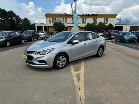 Photos of 2018 Chevrolet Cruze 4d Sedan LS Auto for sale in Saint Charles, MO at 5 Star Auto Plaza - St. Charles