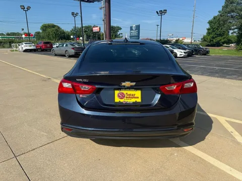 More photos of 2017 Chevrolet Malibu 4d Sedan LT at 5 Star Auto Plaza - St. Charles, MO