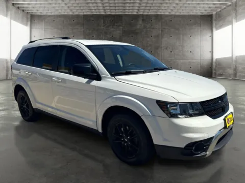 Another view of 2019 Dodge Journey 4d SUV FWD SE 2.4L for sale in Saint Charles, MO at 5 Star Auto Plaza - St. Charles
