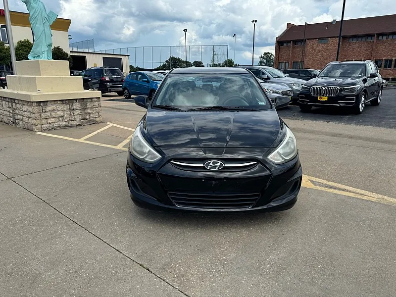 2016 Hyundai Accent 4d Sedan SE Auto