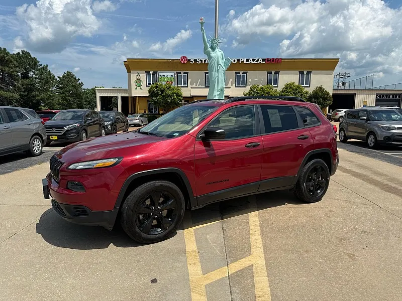2016 Jeep Cherokee 4d SUV 4WD Sport Altitude for sale in Saint Charles, MO