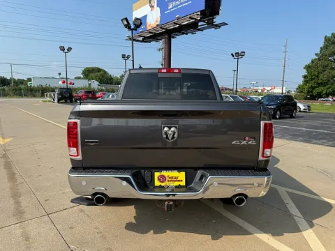More photos of 2018 Ram 1500 Crew Cab Laramie at 5 Star Auto Plaza - St. Charles, MO