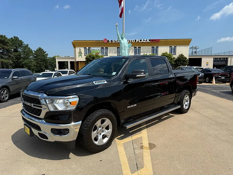 2022 Ram 1500 Lone Star Crew Cab 5'7" Box