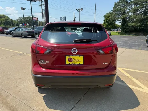 More photos of 2018 Nissan Rogue Sport 4d SUV AWD S (2018.5) at 5 Star Auto Plaza - St. Charles, MO