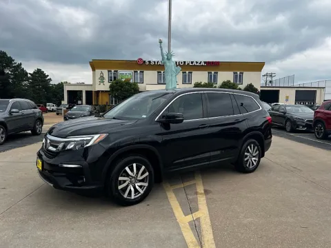 Black 2022 Honda Pilot EX-L 2WD for sale in Saint Charles, MO