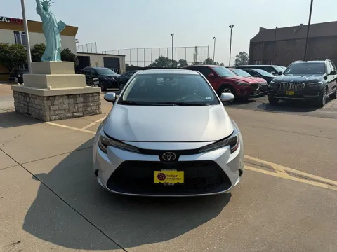 Photos of 2021 Toyota Corolla LE CVT for sale in Saint Charles, MO at 5 Star Auto Plaza - St. Charles