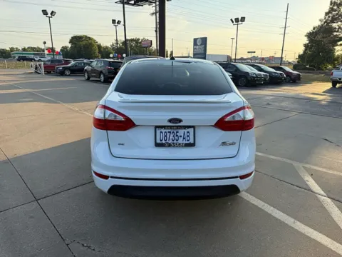 More photos of 2019 Ford Fiesta 4d Sedan SE at 5 Star Auto Plaza - St. Charles, MO