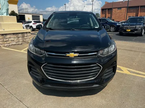 Photos of 2018 Chevrolet Trax 4d SUV AWD LS for sale in Saint Charles, MO at 5 Star Auto Plaza - St. Charles