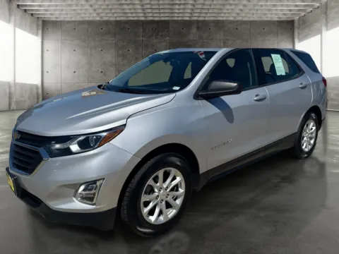 Silver 2018 Chevrolet Equinox 4d SUV FWD LS for sale in Saint Charles, MO