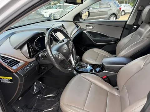 More photos of 2018 Hyundai Santa Fe Sport 4d SUV FWD 2.4L at 5 Star Auto Plaza - St. Charles, MO