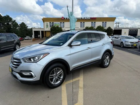 Silver 2018 Hyundai Santa Fe Sport 4d SUV FWD 2.4L for sale in Saint Charles, MO